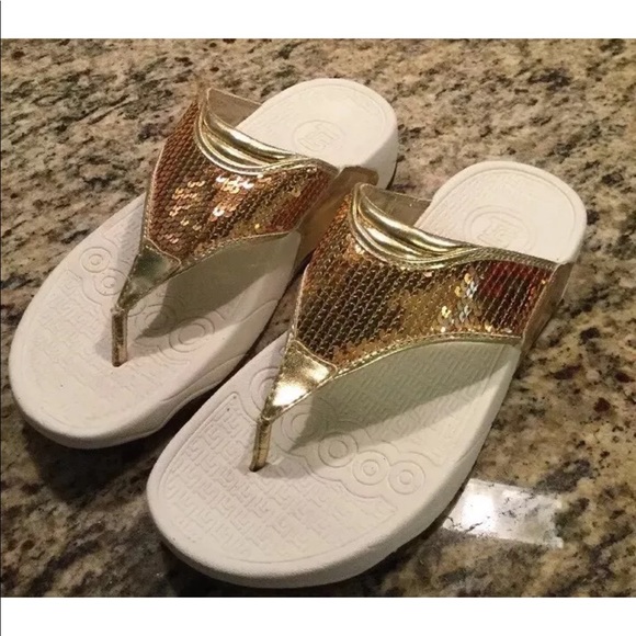therashoe flip flops